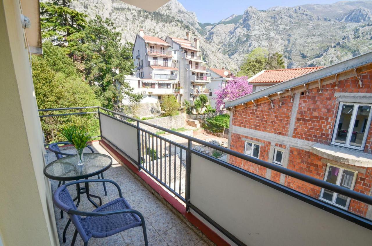 Apartment Barona Котор Екстериор снимка